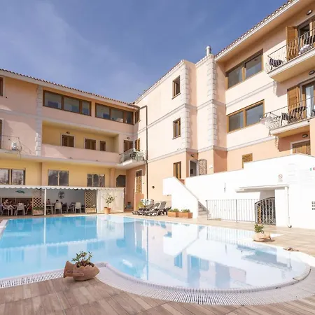 Relaxing Cristal Blu Sleeps 4 Num1493 *