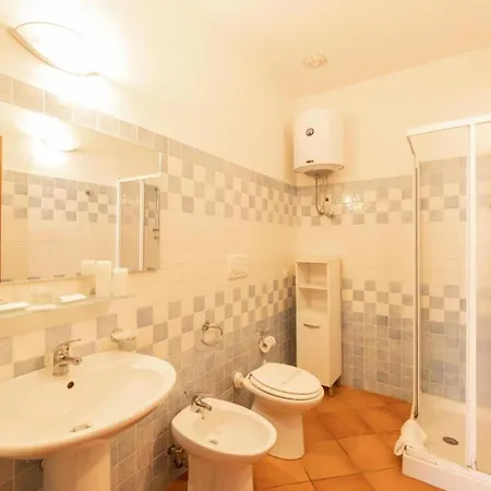 Relaxing Cristal Blu Sleeps 4 Num1493 * Santa Teresa Gallura